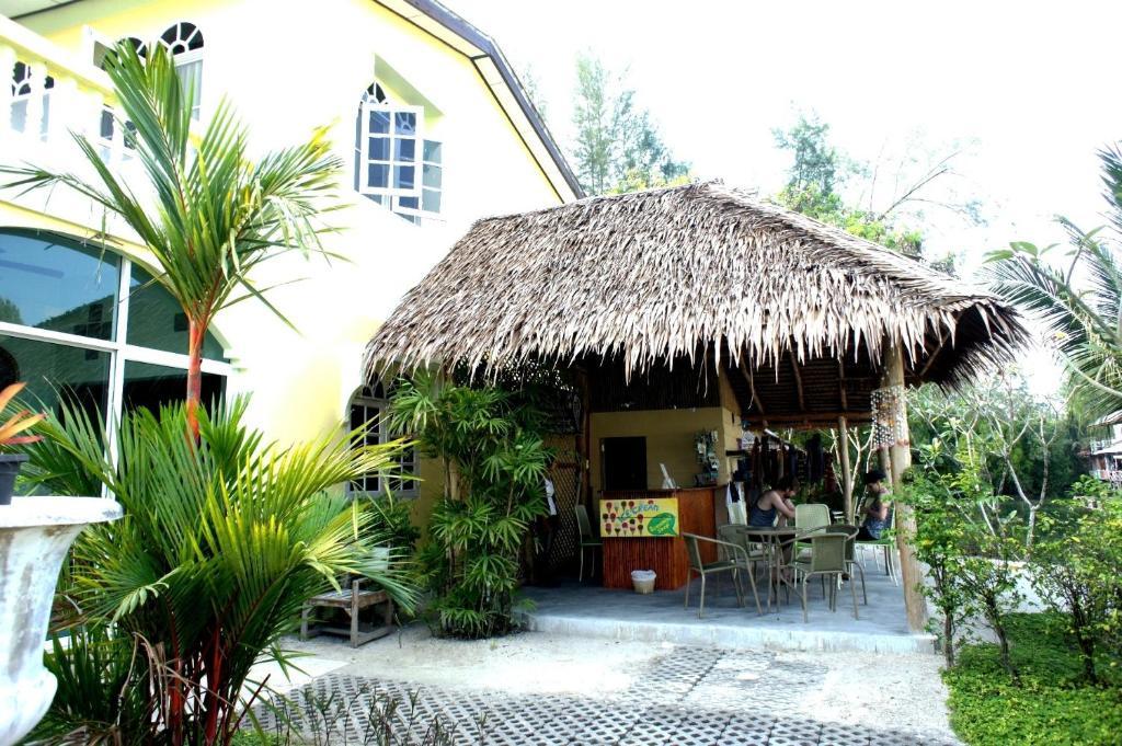 รูปู เกสท์เฮาส์ Hotel Koh Kho Khao Island ภายนอก รูปภาพ